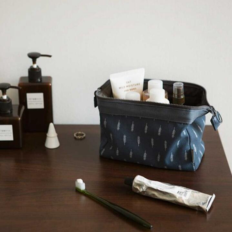 Women Travel Animal Flamingo M - Makeup Beauty Necessaire 评论和价格